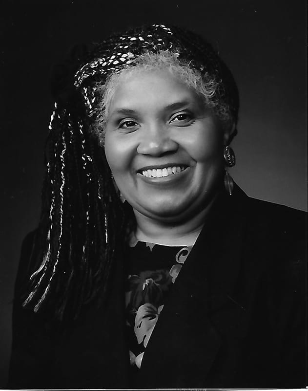 Sylvia Wright headshot